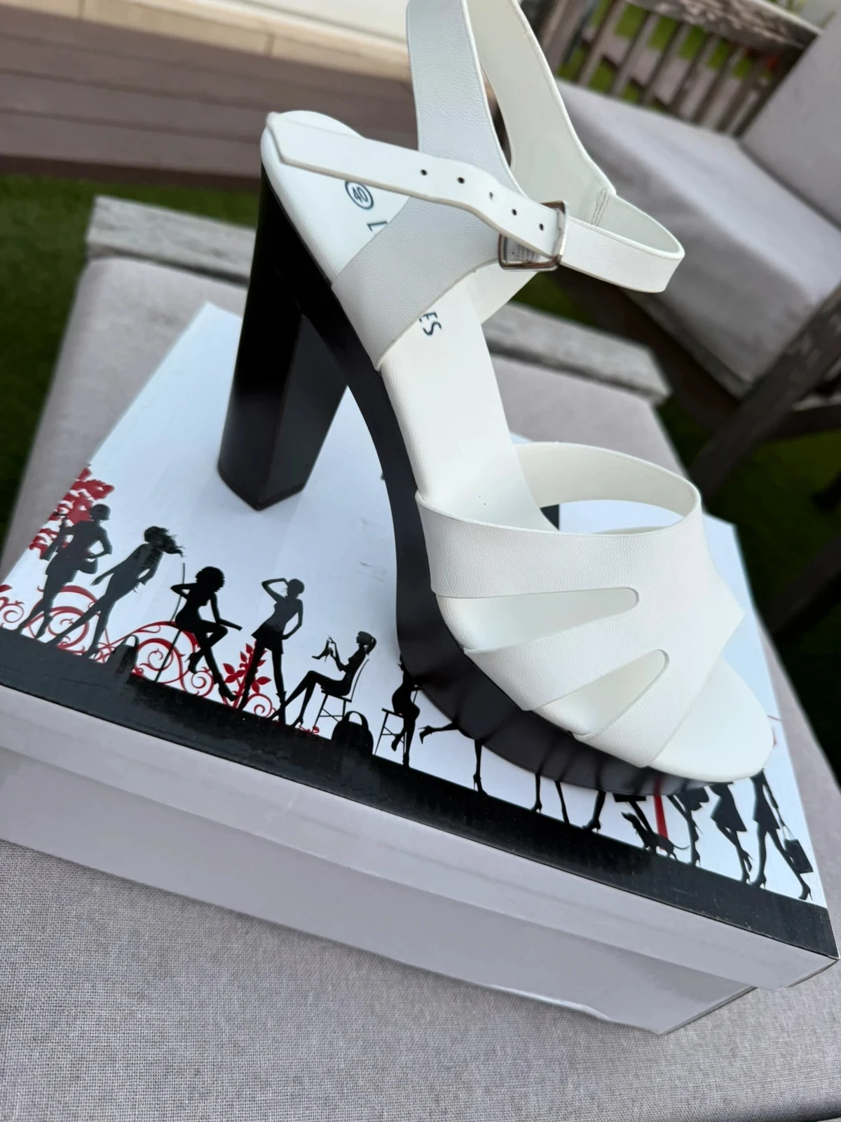 Witte platform sandalen met blokhak Lora Ferres super licht – photo 5